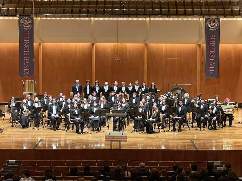 Traughber Junior High School Symphonic Band and Oswego High School Band, , under their directors, Rachel Maxwell, Stephanie San Roman, and Kevin Schoenbach, participated in the SuperState Concert Band Festival at University of Illinois on May 3-4.