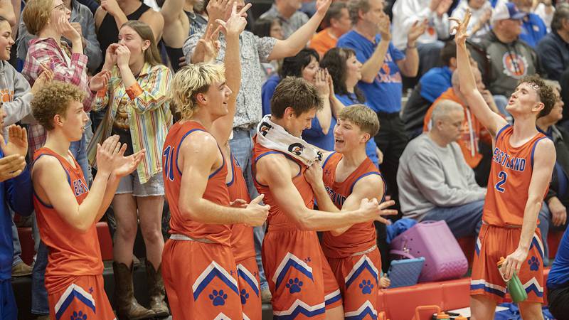 Photos: Eastland takes on Dakota in Class 1A sectional semi