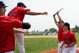 Gino Zagorac, Merrick Sullivan pace Benet to first sectional title since 2017 in win over St. Francis
