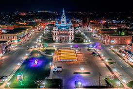 Visit Pontiac’s Hometown Holidays and shop downtown boutiques