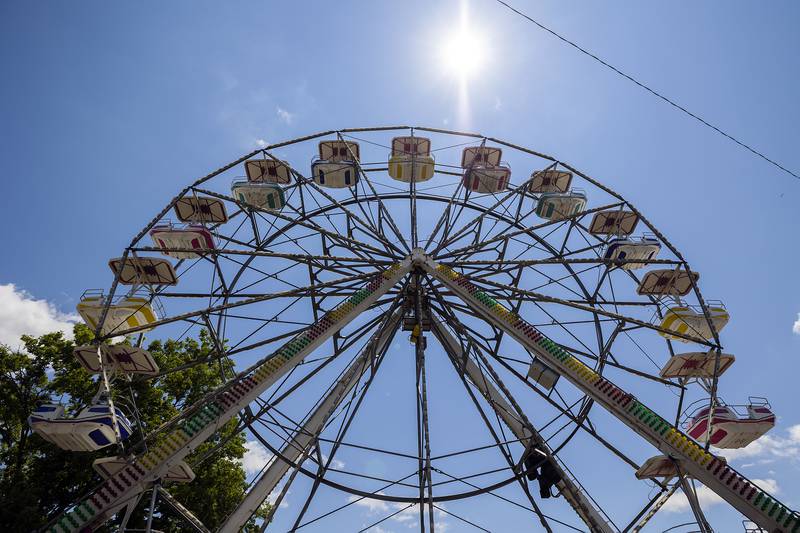 A quiet time between 2 p.m. and 4 p.m. Wednesday, July 2, will take place for those with special needs at the Petunia Fest carnival in Dixon. The carnival will then go live for all at 5 p.m.