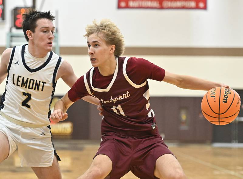 Lockport's Nedas Venckus handles the ball during the WJOL tournament championship game against Lemont on Saturday, NOV. 29, 2025, at Joliet.