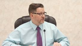 Oglesby mayor responds to criticism about exploring new form of government