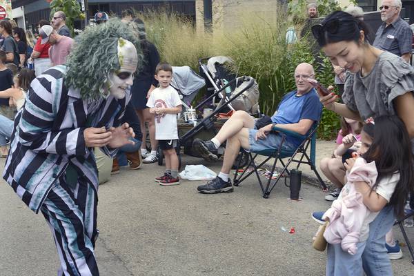 Ottawa Scarecrow Fest, Fall Fest & parade set for Oct. 4-5