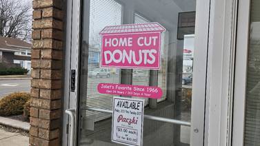 Photos: Home Cut Donuts in Joliet gets ready for Paczki Day