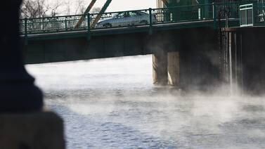 Bitter cold lingers as snow targets parts of northern Illinois this weekend