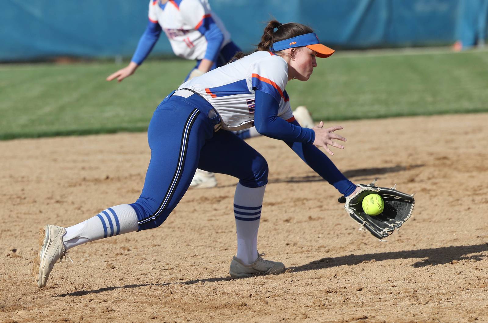 Prep softball GenoaKingston defense falters late in loss to Stillman