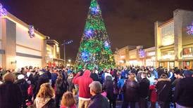 The Promenade Bolingbrook kicking off the holidays on Saturday
