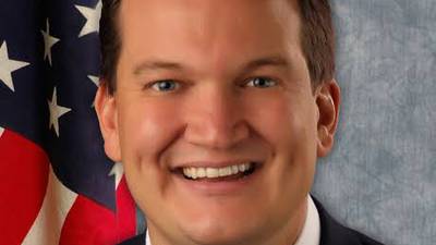 Chesney invites community to spread Valentine’s Day cheer to local seniors