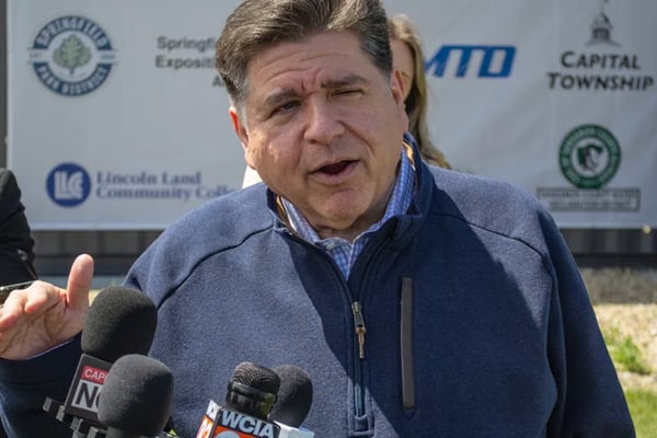 Pritzker urges feds to release $1B in broadband funds to Illinois