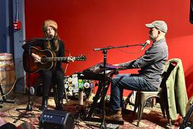 Experience live music in Starved Rock Country