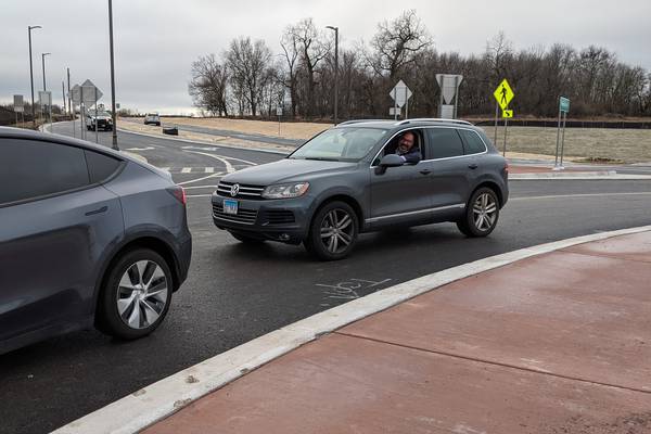 Oswego sets construction timeline for another traffic roundabout