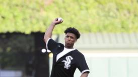 Jeremy Fears Jr., a Joliet West alumnus, throws out first pitch for White Sox as part of NIL initiative