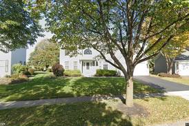 Single-family home in Algonquin goes for $500,000