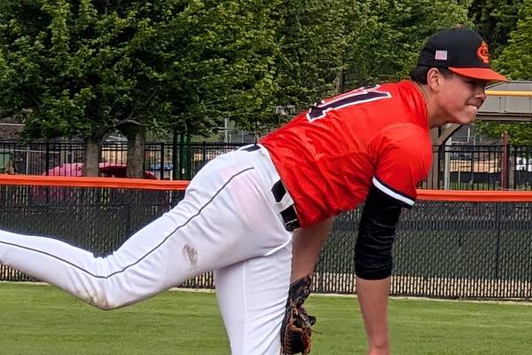 Confident Danny Adams pitches Crystal Lake Central past Prairie Ridge