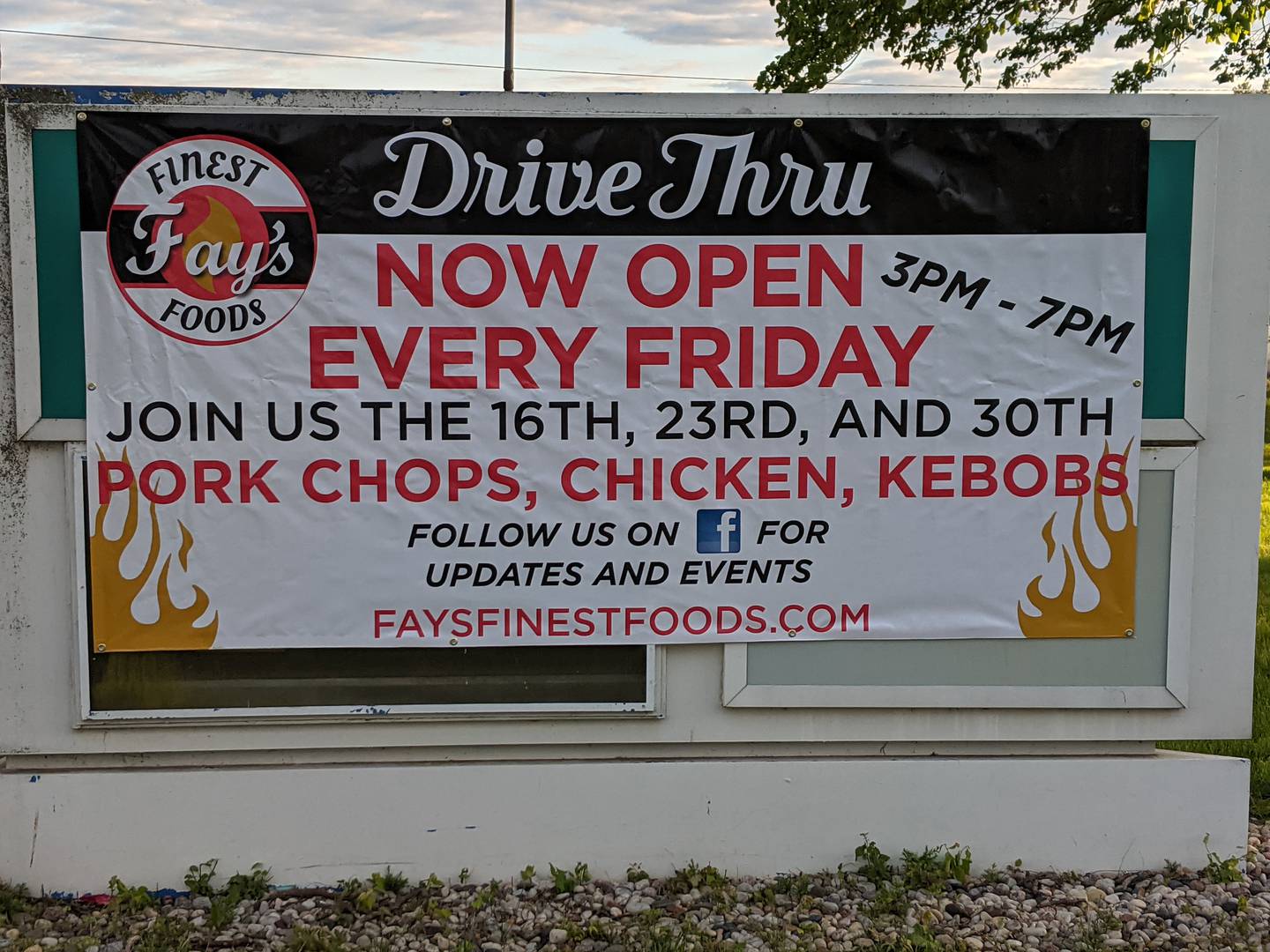 If you want to get a head start on your Memorial Day barbecue, Fay’s Finest Foods will be selling its grilled chicken, pork chops and other fare today in the former Heartland Bank on Gletty Road near Sandwich.
Fay’s will be open from 3 to 7 p.m. today in the former bank building at  21 Gletty Road.