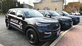 Vehicle hijacking in Kankakee ends with crash in Bradley