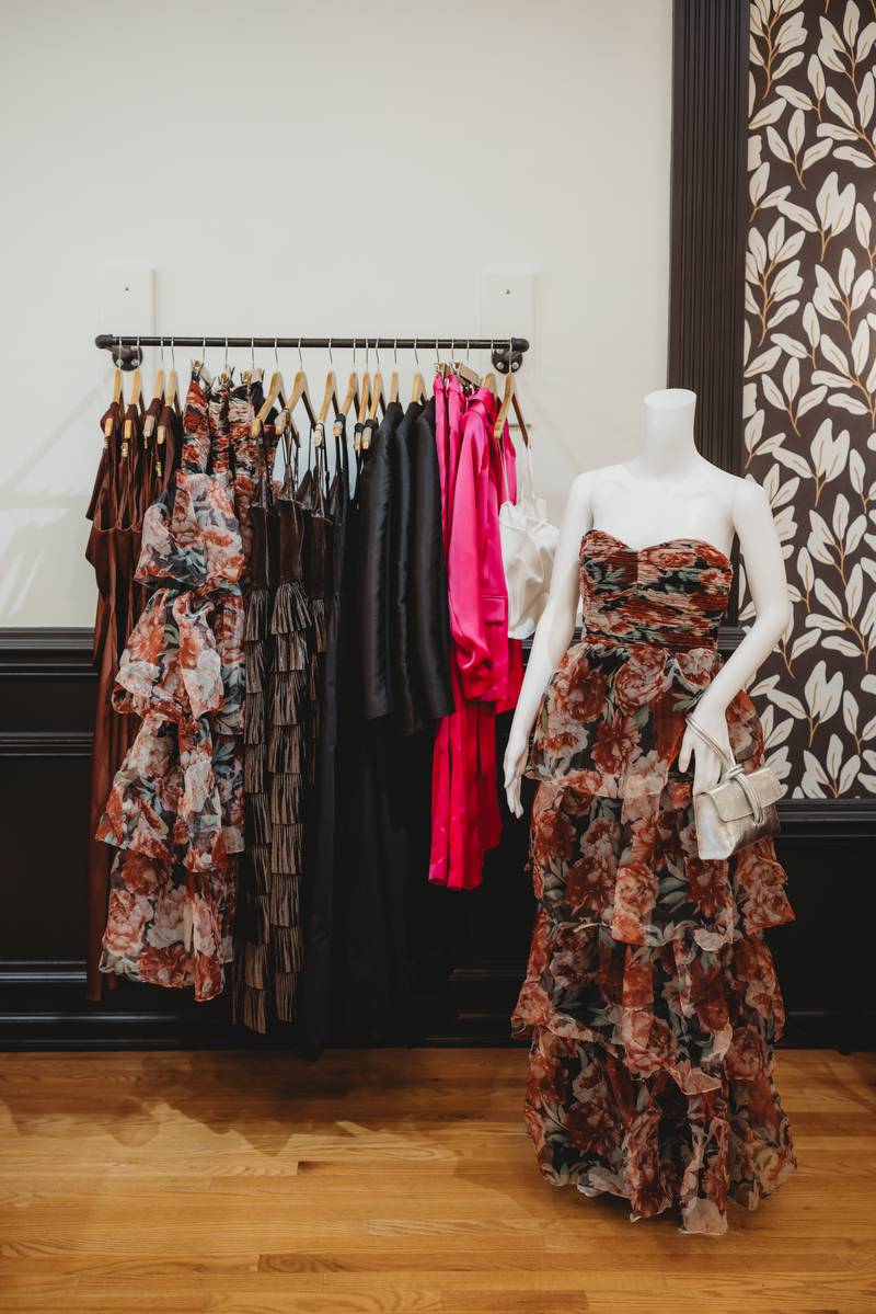 House of 423 in Geneva features a dress for every occasion from a sweater dress for a first date to maxi dresses for more formal affairs. They also offer a variety of tops, sweaters and pants.