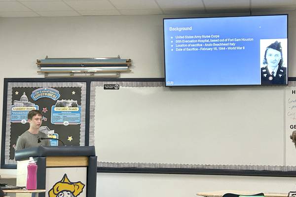 Polo students research, share fallen veterans’ stories through ‘the Grateful Nation Project’