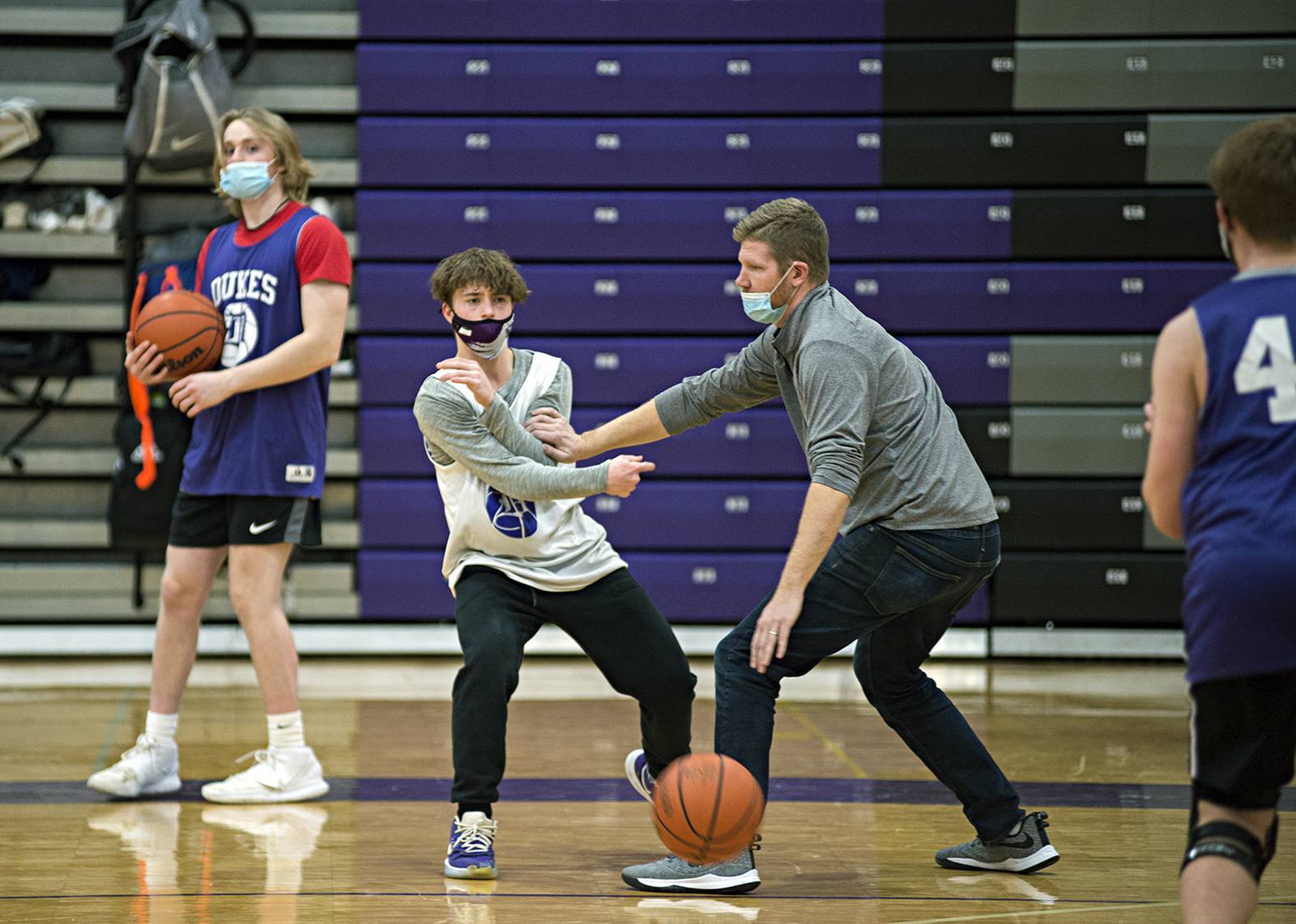 Dixon boys basketball hit the court in prep for the season Shaw Local
