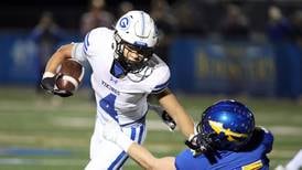 IHSA Class 6A playoffs: Geneva routs Lake Forest, advances to quarterfinals