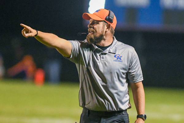 My favorite call: One little delay led to a big TD for Cam Davekos, Genoa-Kingston in 2021 playoff game