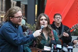 Charges dismissed for 2 of ‘Broadview 6’ ICE facility protesters