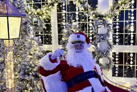 Captain Santa’s Pop-Up Bar brings holiday cheer to Port Barrington