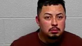 Sheriff’s deputies rescue people during knife attack