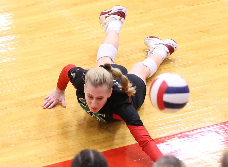 L-P's Addison Urbanski chases down the ball as she fails to keep it alive while playing Ottawa on Tuesday, Oct. 17, 2023 at Sellett Gymnasium.