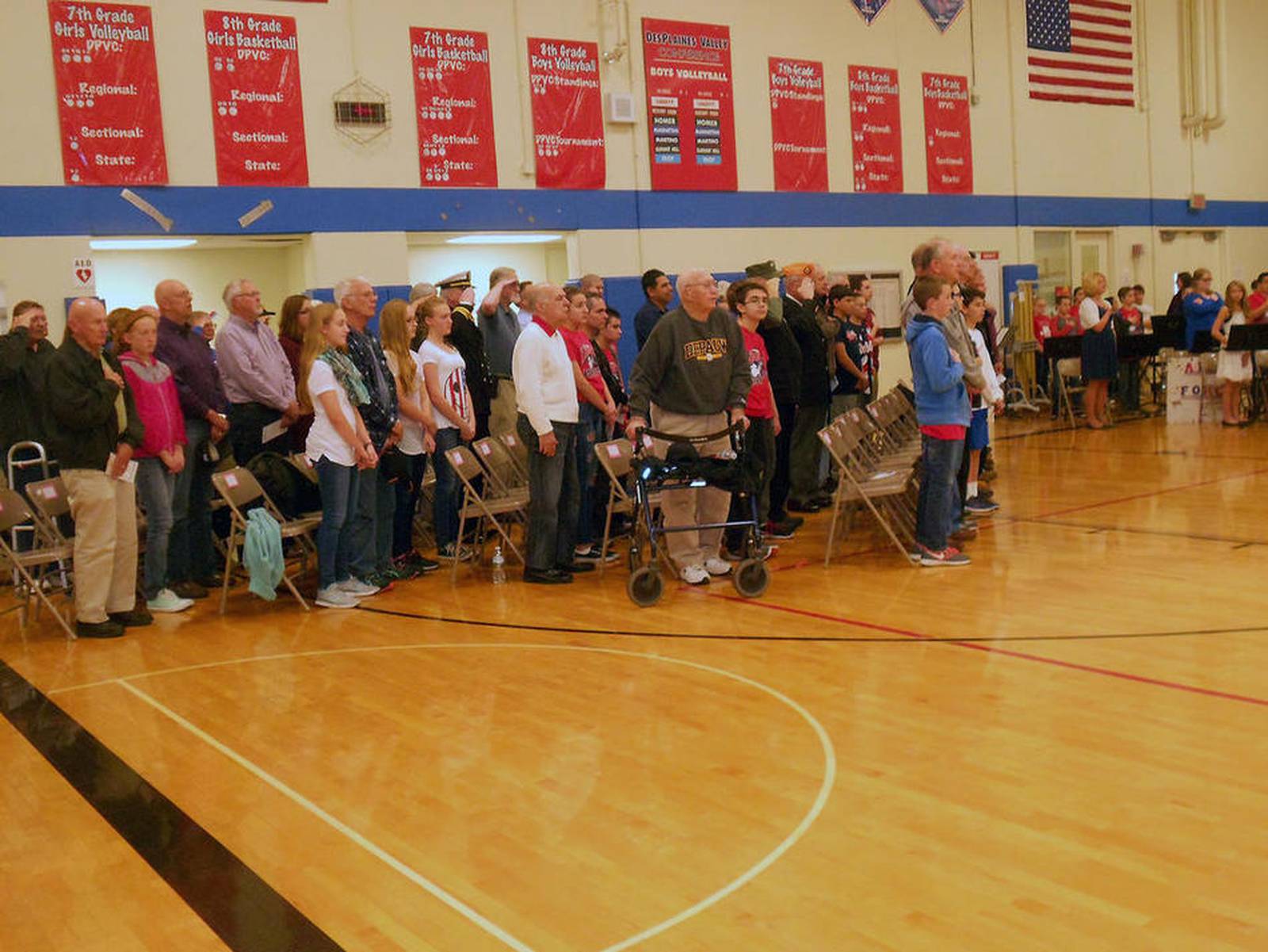 Liberty Junior High Student Council in New Lenox honors veterans Shaw