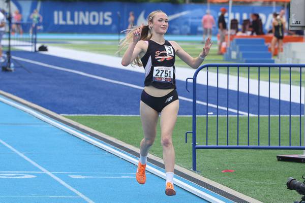 Sandwich’s Sunny Weber, Somonauk’s Alexis Punsalan repeat as state champs: The Times Saturday Roundup