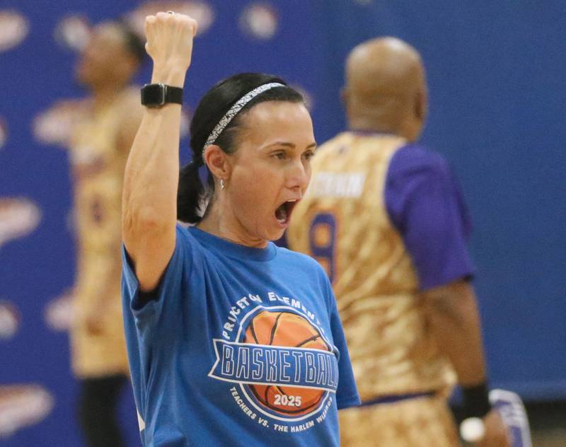 on Tuesday, Oct. 28, 2025 in Pannebaker Gymnasium at Logan Jr. High School in Princeton.