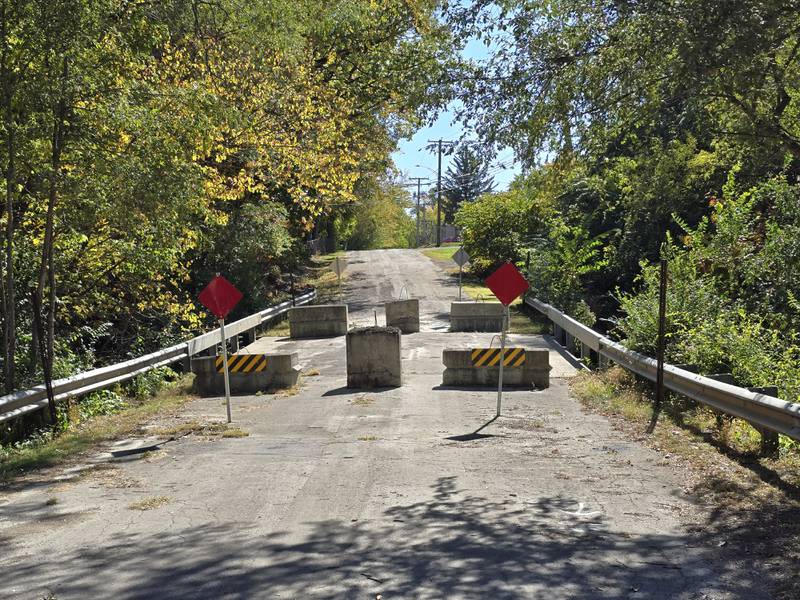 The Streator City Council has approved a resolution Wednesday to move forward with the long-awaited Kelly Street Bridge project.