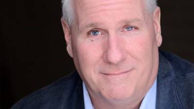 Actor Terry Lynch to appear in St. Charles holiday program