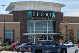 Oswegoland Park District purchases former Esporta Fitness in Oswego