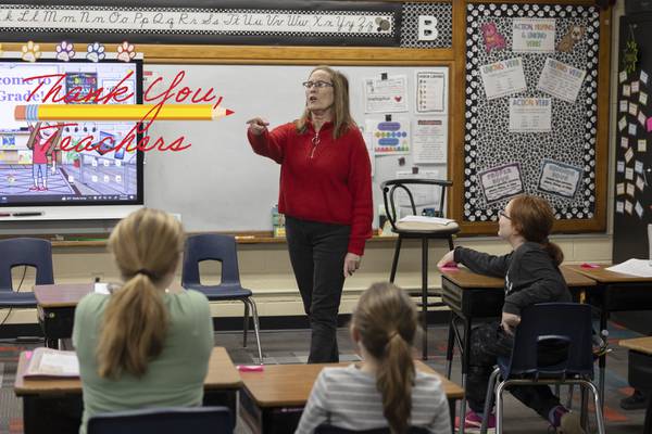 Third-grade teacher in Rock Falls explains her role in English-language strategy