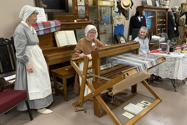 How the Goose Lake Prairie loom got to the Grundy County Historical Museum