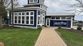 Italian restaurant Valentino’s opens second location at Heritage Harbor in Ottawa