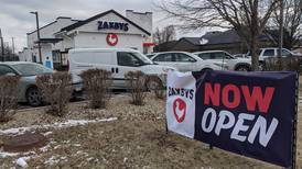 Southern fast-casual restaurant Zaxby’s opens in Plainfield