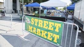 Farmers markets season opens in Will County 