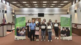 Vista Learning awards 40 laptops, 23 $2,000 scholarships and laptops in Will, Kendall and Grundy counties