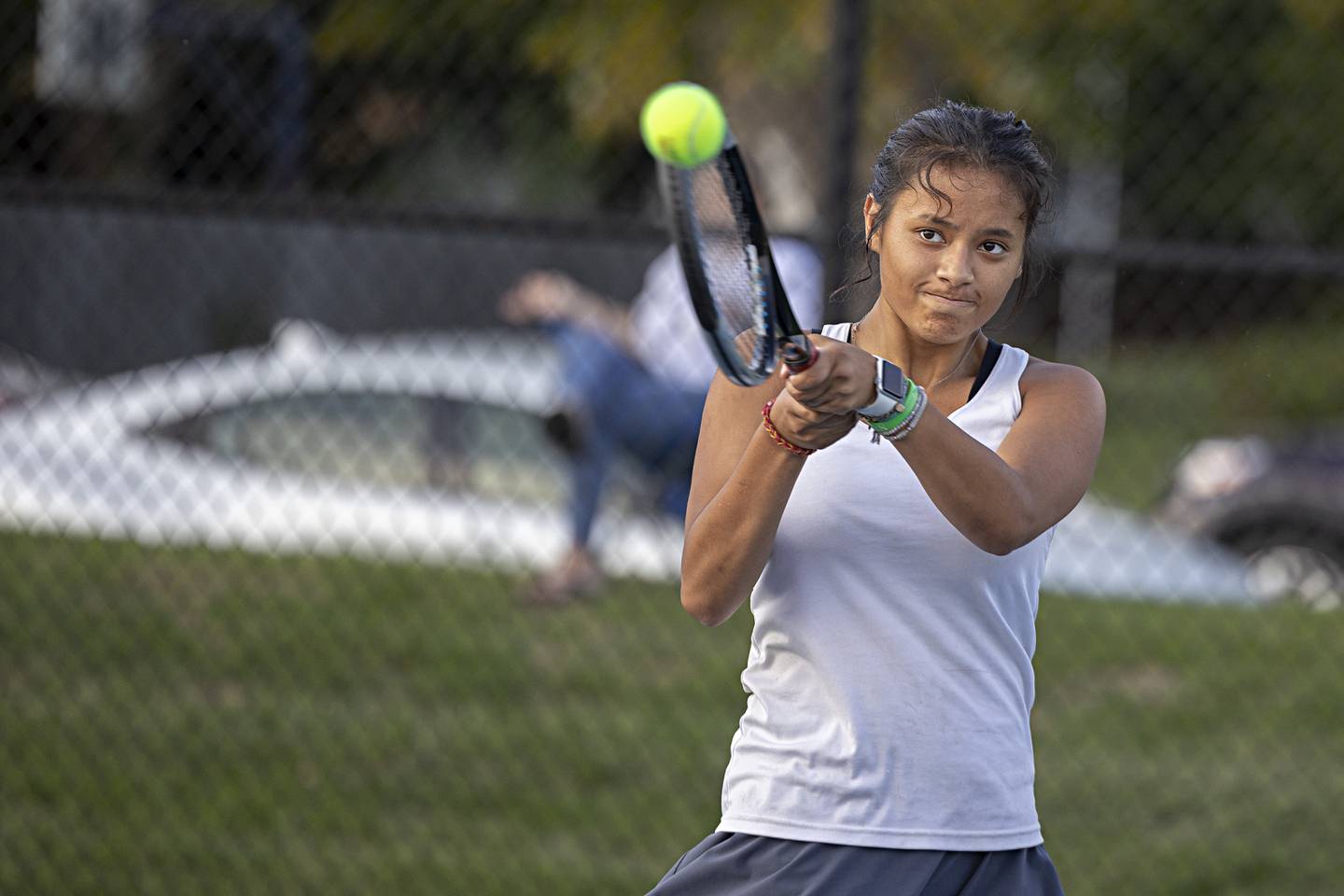Sterling’s Layla Tablante plays a shot against Dixon’s Addison Arjes Thursday, Sept. 28, 2023 in Sterling.