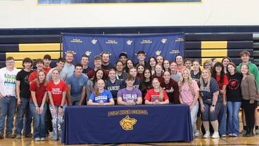 3 Polo student athletes sign to play sports at college level