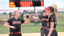 Lydia Hammond throws 1-hitter as Bradley-Bourbonnais wins historic 5th straight regional title