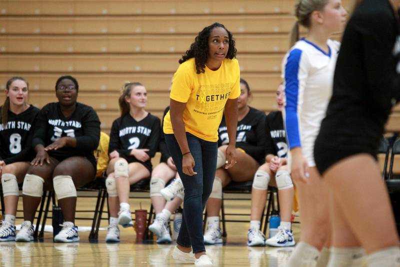 St. Charles North's head coach Lindsey Hawkins talks to her team during a game against Oswego Wednesday, Sept. 18, 2024 at St. Charles North.