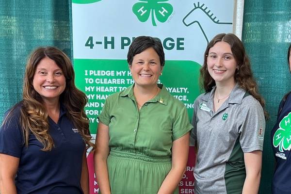 Sterling native awarded Illinois State 4-H Alumni Award