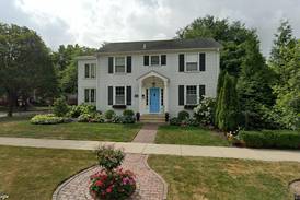 Four-bedroom home sells for $900,000 in La Grange