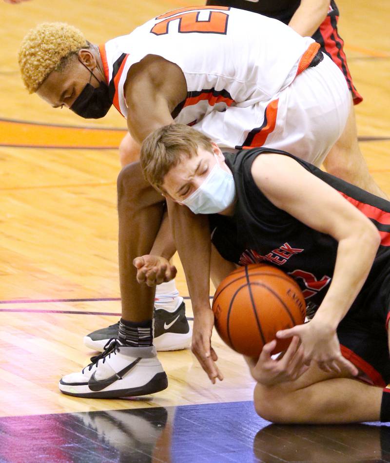 Photos Host DeKalb defeats Indian Creek at Chuck Dayton Tournament
