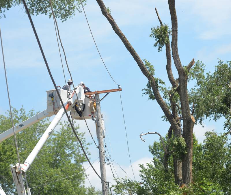 ComEd crews were dispatched across Lee, Whiteside and Ogle counties after strong thunderstorms downed trees and power lines. Crews were working on Saturday to restore power to some locations.